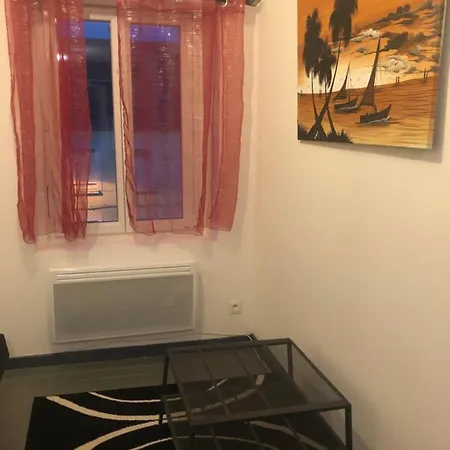 Petit Appartement Centre Ville Granville Extérieur photo